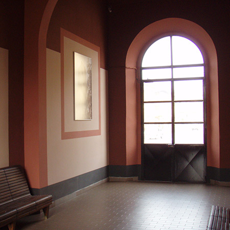 Sala d'attesa stazione FS Gattinara (VC)